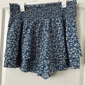 Floral Blue Women's Shorts